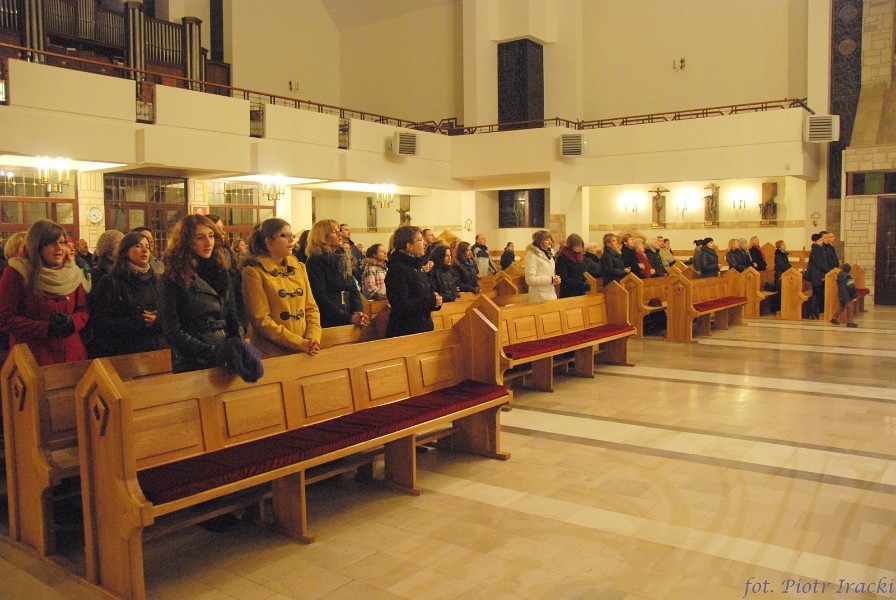 DSC 8203 [1600x1200]